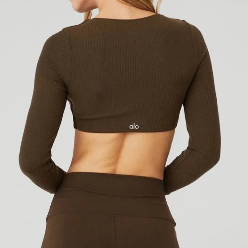 ALO Yoga Ribbed Defined Long Sleeve Bra Size xs